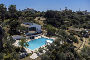 Villa retreat with private pool and mesmerizing sea view Parrinello